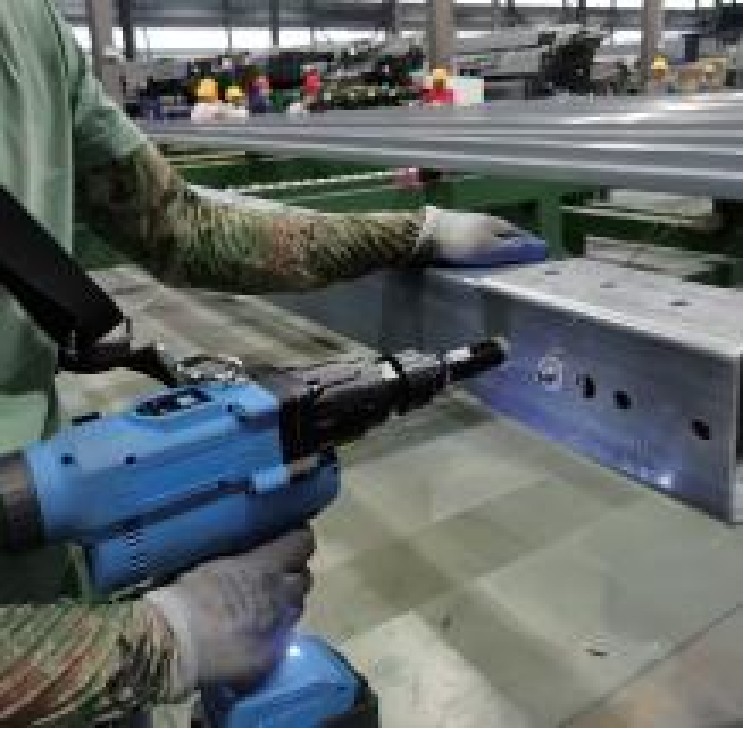 RL-HD50 Lithium-ion Rivet Gun